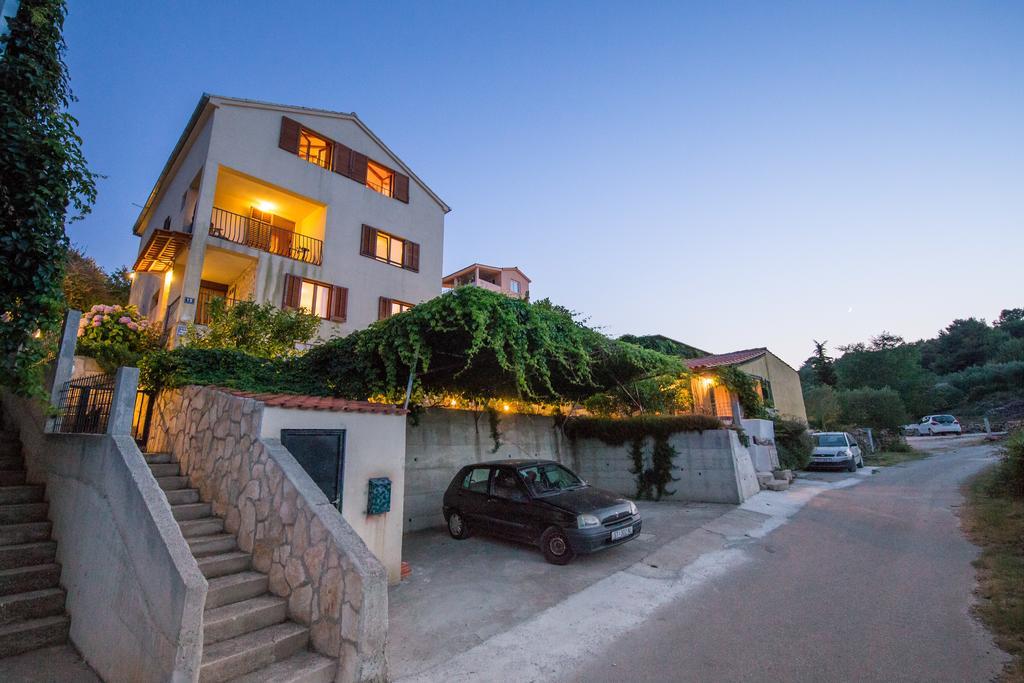 Apartments Pol Murvu Vis Exteriér fotografie